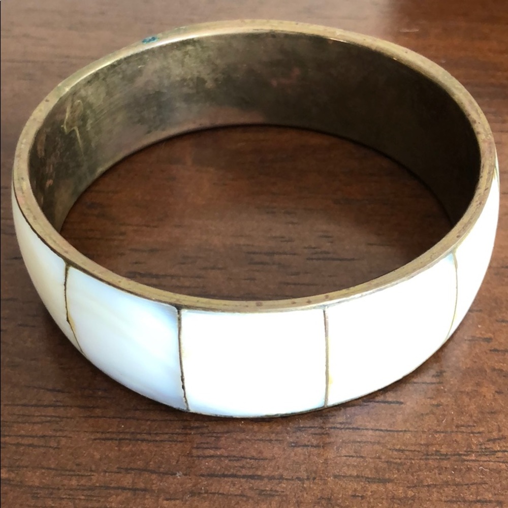 Large bangle bracelet